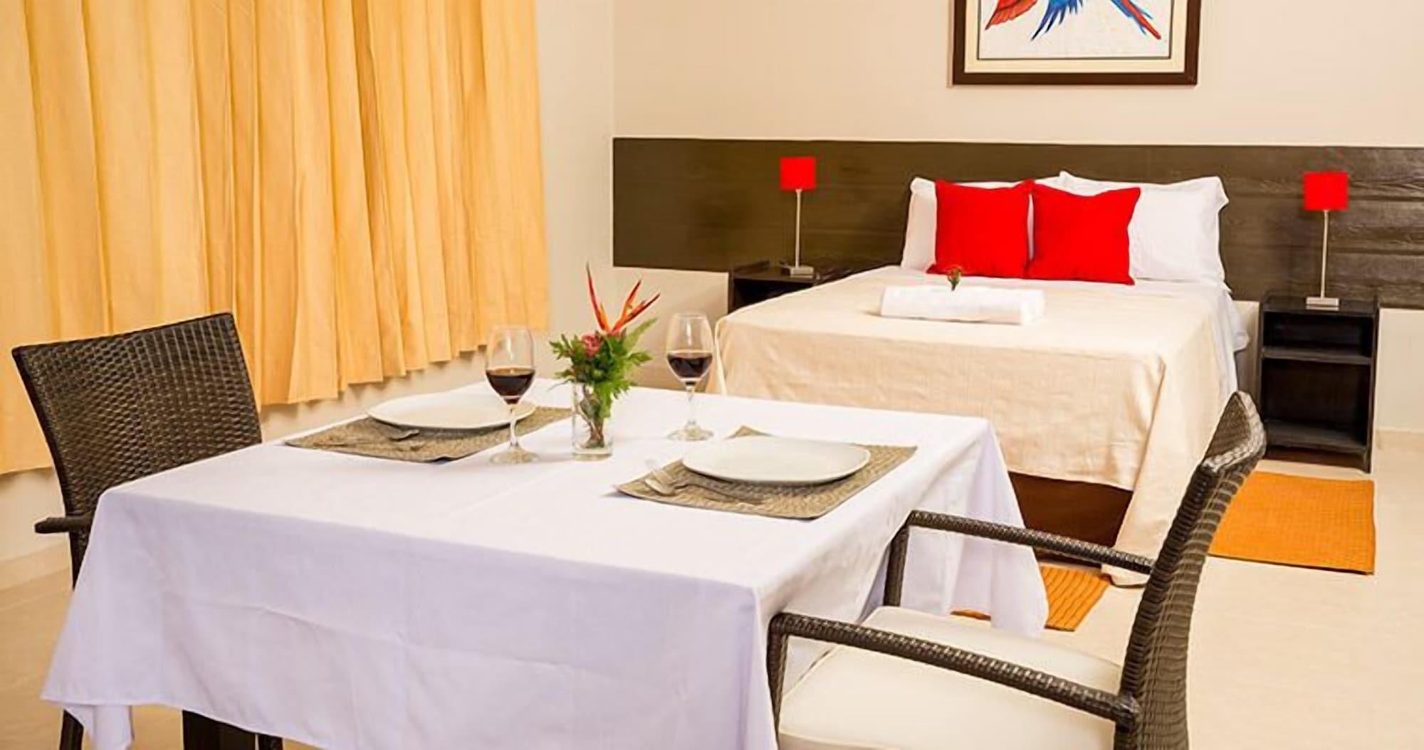 Irapay Amazon Lodge - Asociado Casa Andina อีกีโตส ภายนอก รูปภาพ